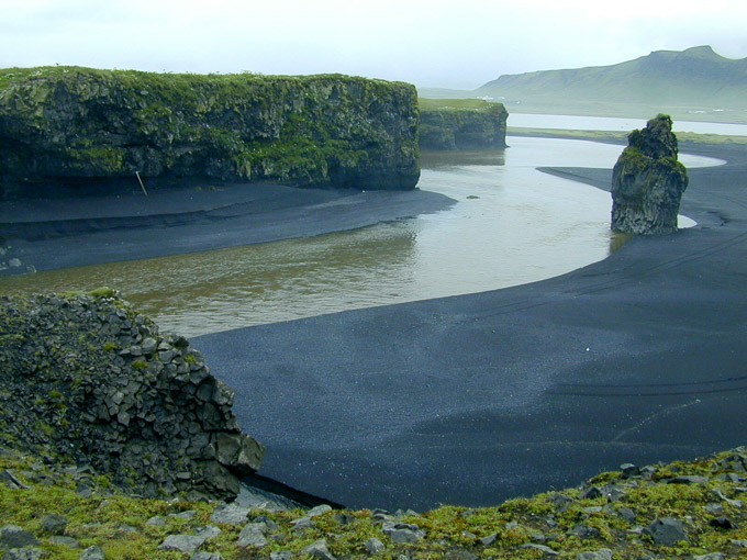 Basalte bei Vik